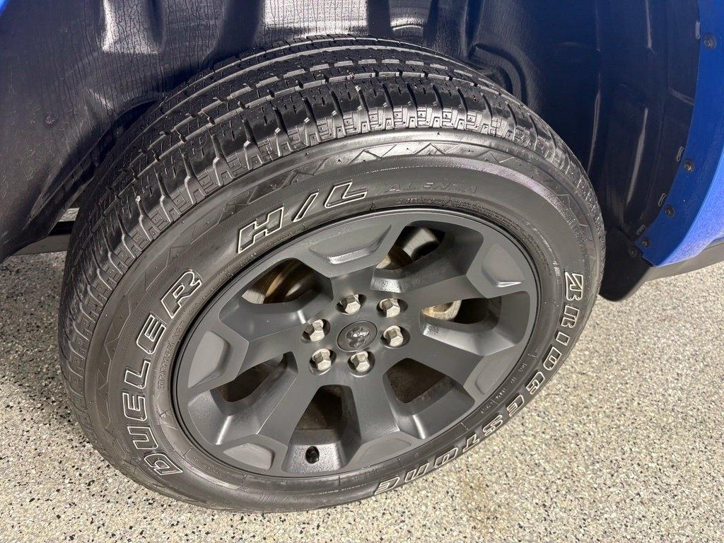 RAM 1500 Big Horn 4x4 Crew Cab 5'7" Box 2025
