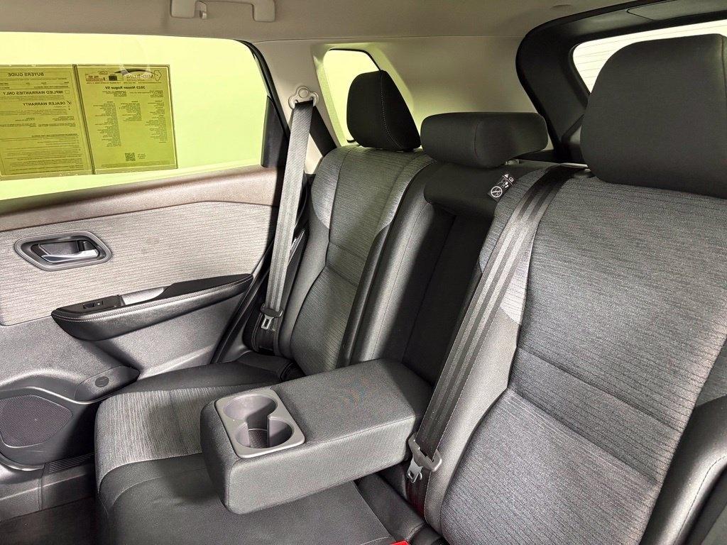 Nissan Rogue AWD SV 2023