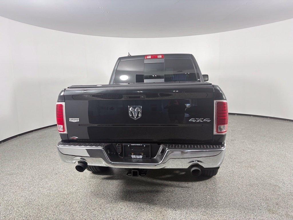 RAM 1500 Laramie 4x4 Crew Cab 5'7" Box 2017