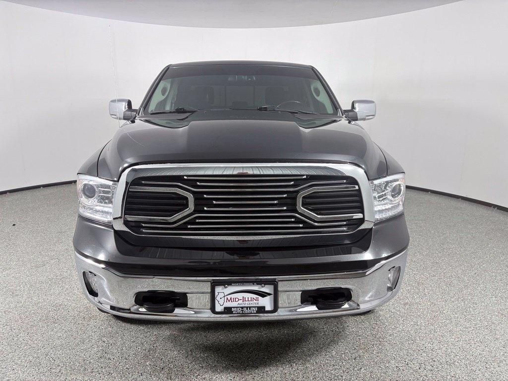 RAM 1500 Laramie 4x4 Crew Cab 5'7" Box 2017
