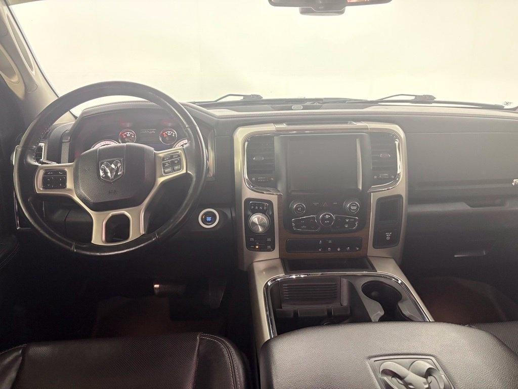 RAM 1500 Laramie 4x4 Crew Cab 5'7" Box 2017
