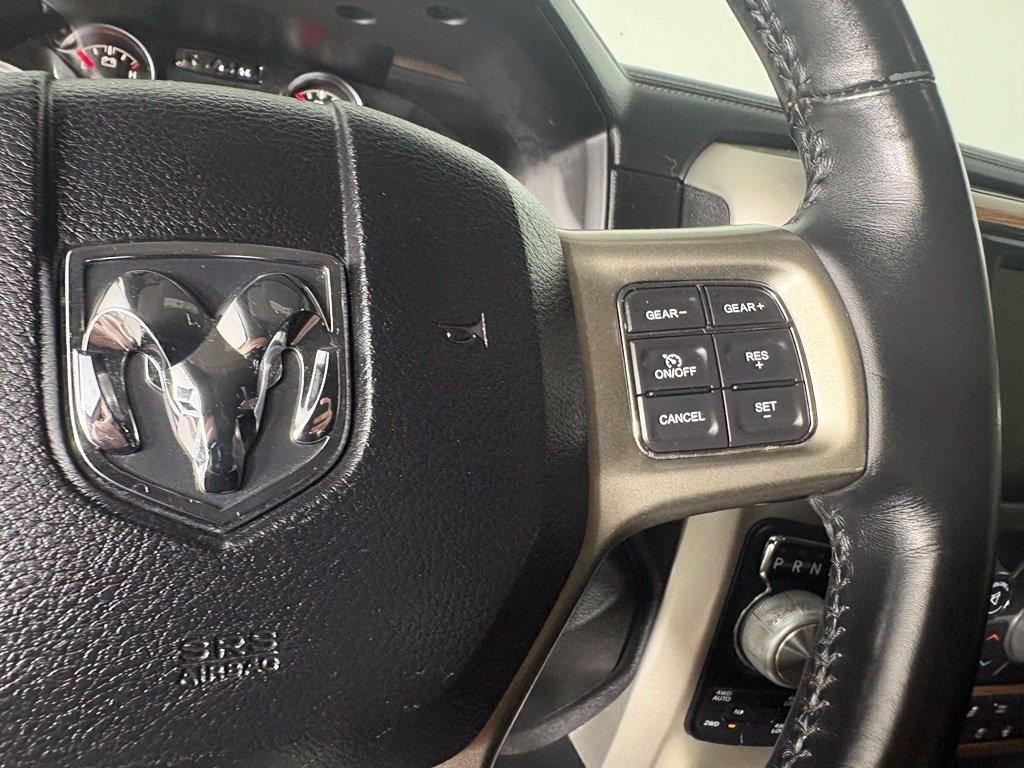RAM 1500 Laramie 4x4 Crew Cab 5'7" Box 2017