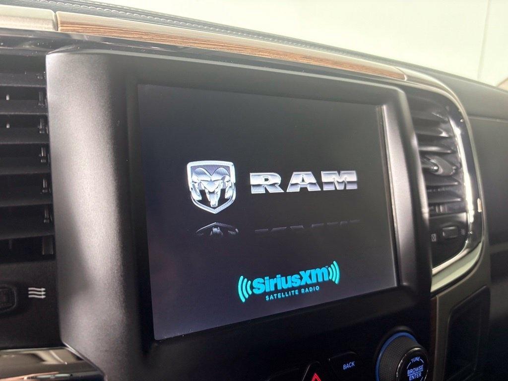 RAM 1500 Laramie 4x4 Crew Cab 5'7" Box 2017