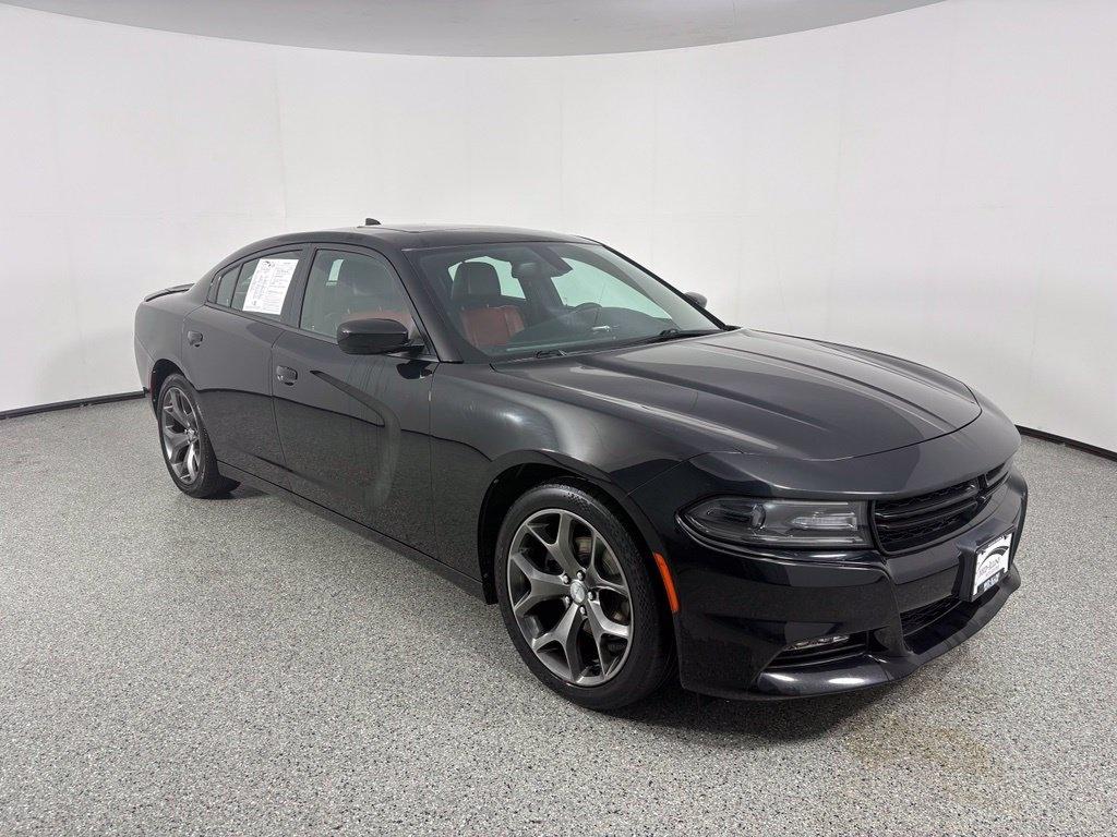 Dodge Charger 4dr Sdn SXT RWD 2015