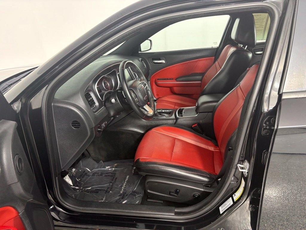 Dodge Charger 4dr Sdn SXT RWD 2015