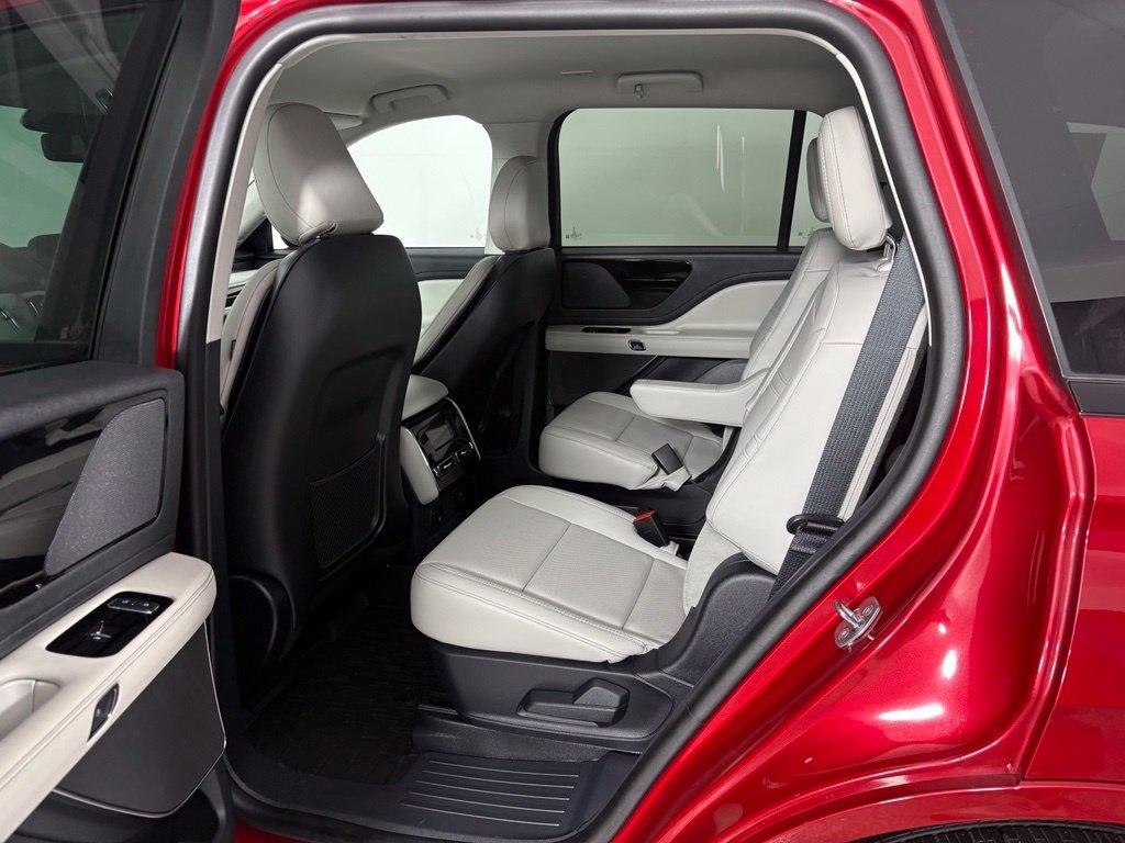 Lincoln Aviator Premiere AWD 2026