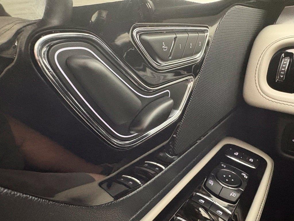 Lincoln Aviator Premiere AWD 2026