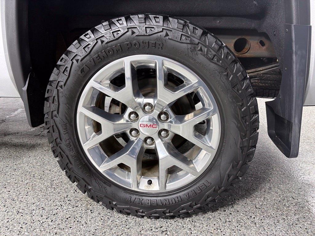 GMC Sierra 1500 4WD Crew Cab 143.5" SLT 2016