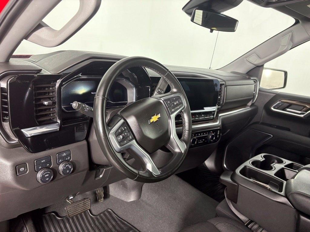 Chevrolet Silverado 1500 4WD Crew Cab 147" LT w/2FL 2024