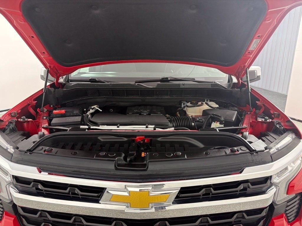 Chevrolet Silverado 1500 4WD Crew Cab 147" LT w/2FL 2024