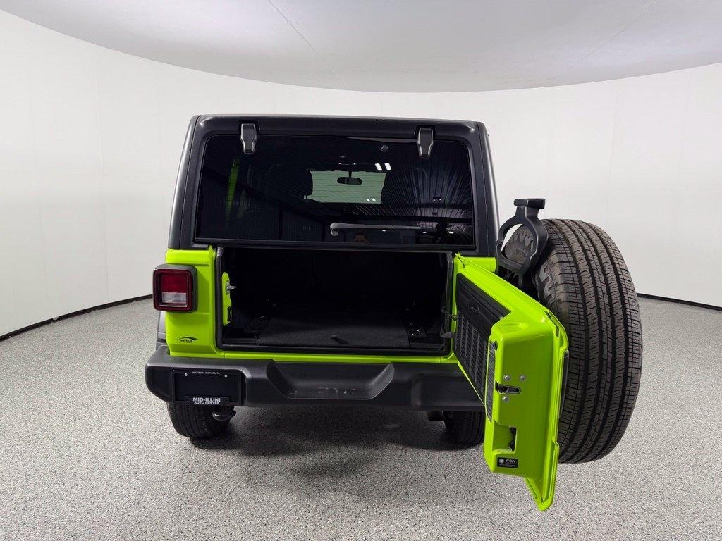 Jeep Wrangler Unlimited Willys 4x4 2021