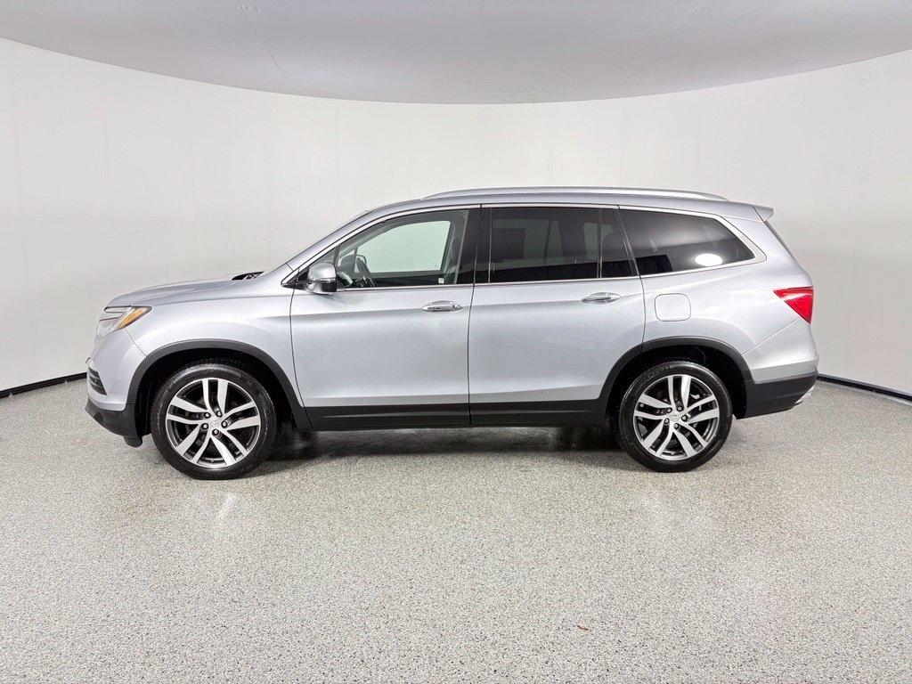 Honda Pilot AWD 4dr Elite w/RES & Navi 2016
