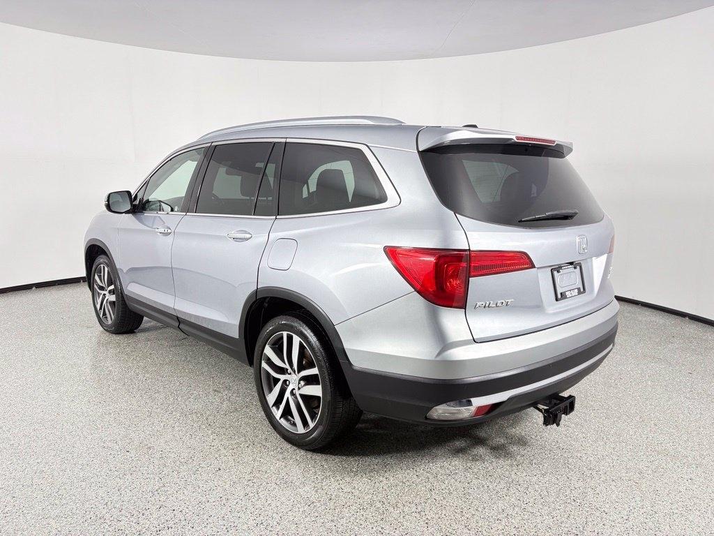 Honda Pilot AWD 4dr Elite w/RES & Navi 2016