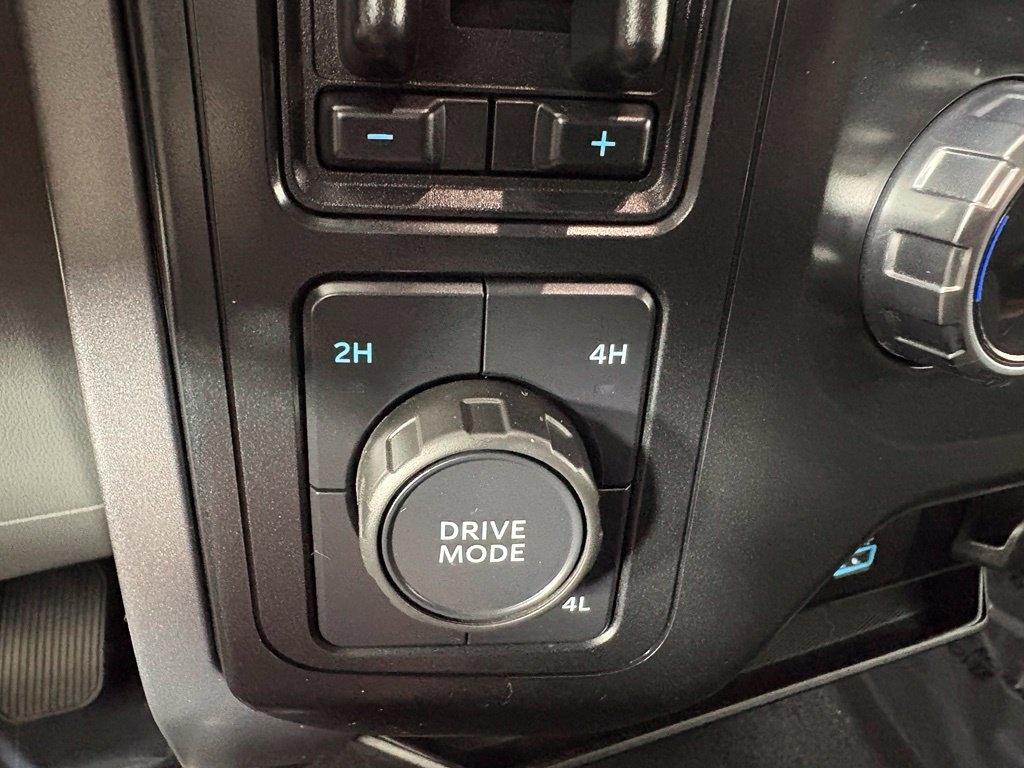 Ford F-150 King Ranch 4WD SuperCrew 5.5' Box 2023