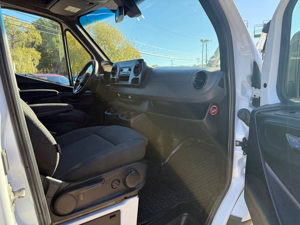 Mercedes-Benz Sprinter 2500 144-in. WB 2019