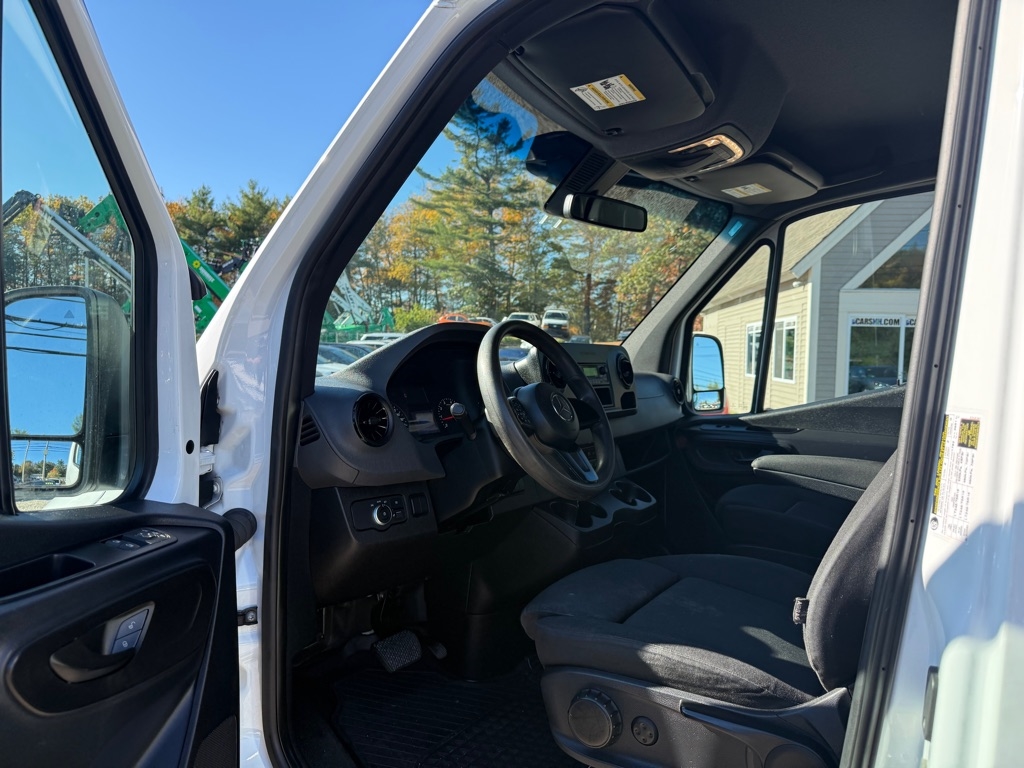 Mercedes-Benz Sprinter 2500 144-in. WB 2019