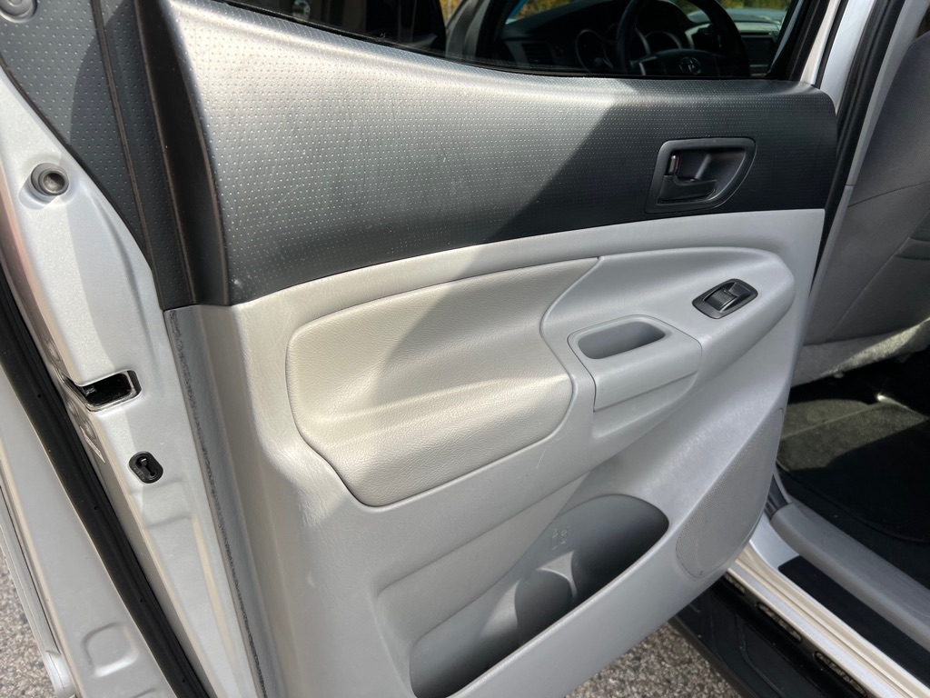 Toyota Tacoma Double Cab V6 4WD 2013