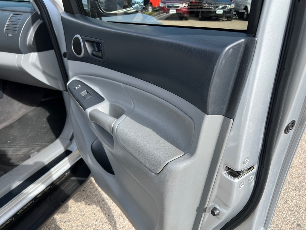 Toyota Tacoma Double Cab V6 4WD 2013