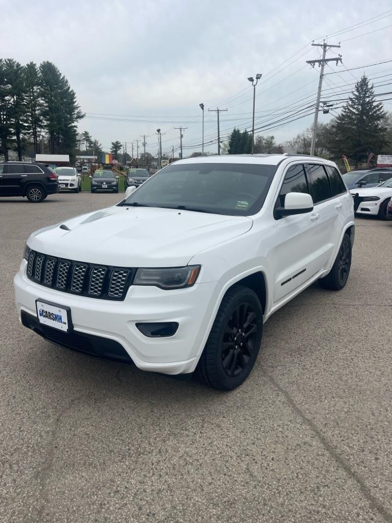 2020 Jeep Grand Cherokee Laredo 4WD