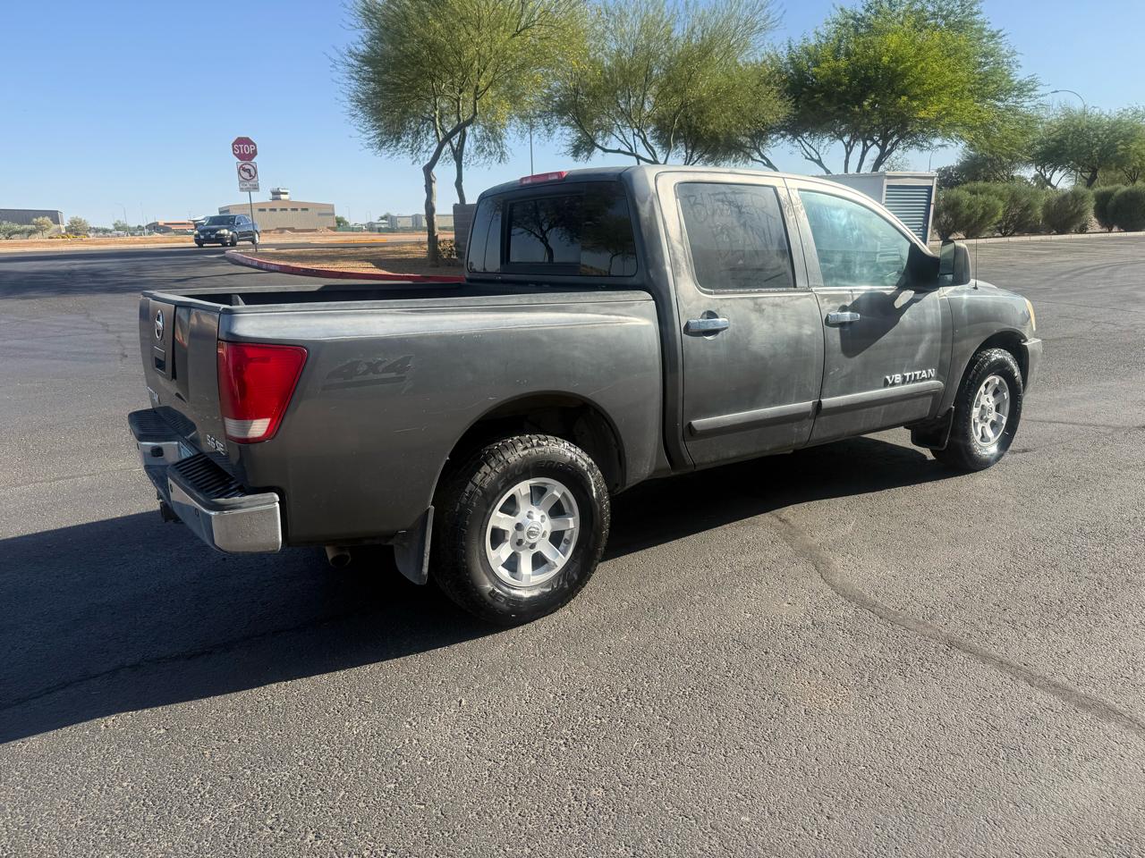 Nissan Titan 4WD Crew Cab SE 2007