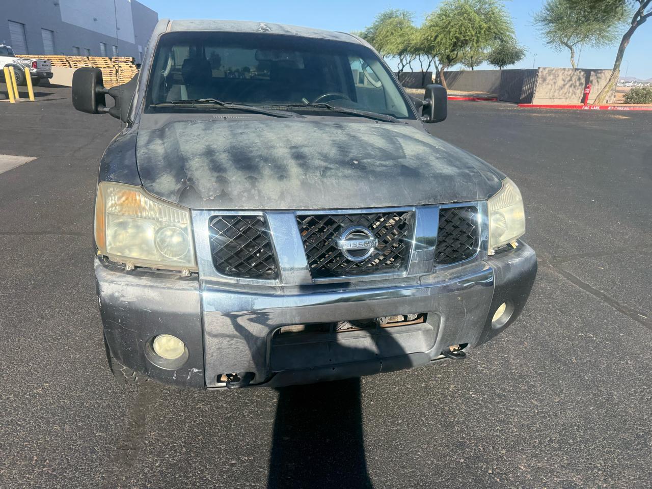Nissan Titan 4WD Crew Cab SE 2007