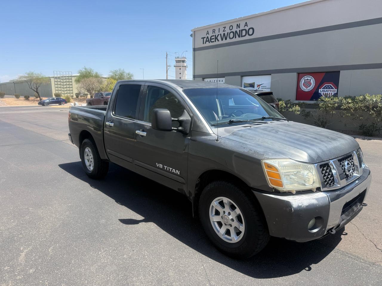 Nissan Titan 4WD Crew Cab SE 2007