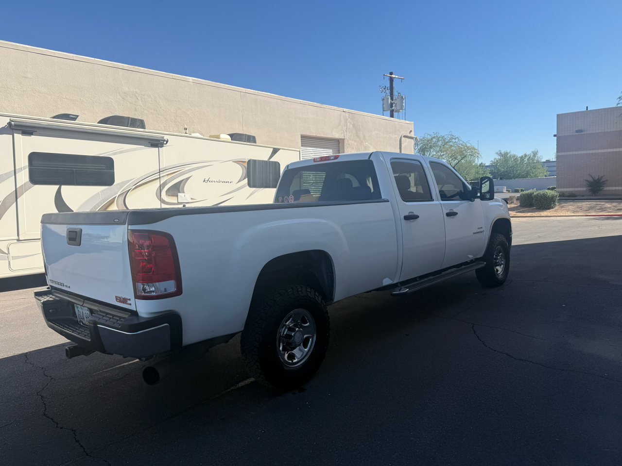 GMC Sierra 2500HD 4WD Crew Cab 167" SLE 2009 GMC Sierra 2500HD 4WD Crew Cab 167" SLE 2009