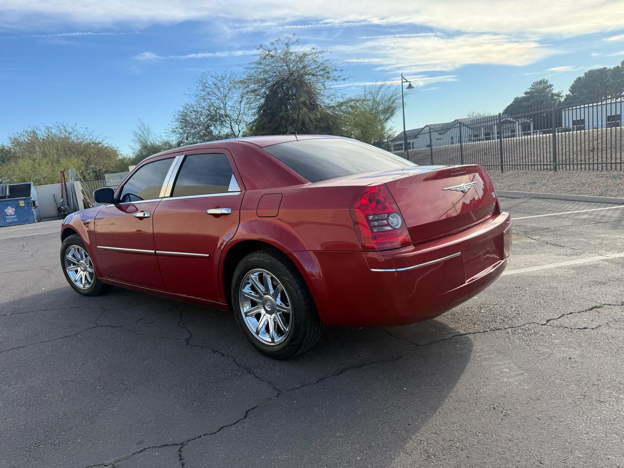 Chrysler 300 4dr Sdn 300 Touring RWD 2008
