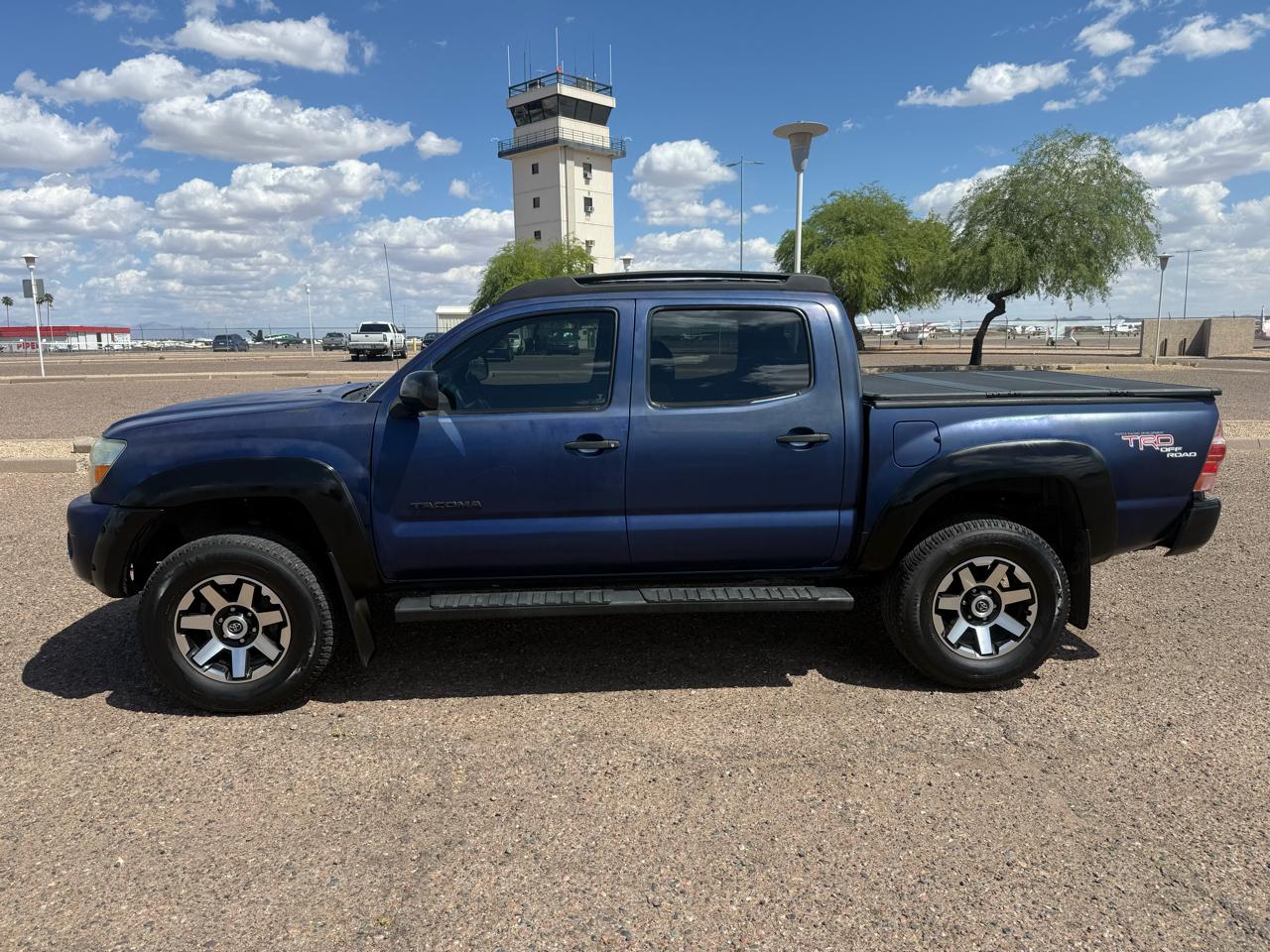Toyota Tacoma 2WD Dbl V6 AT PreRunner (Natl) 2008
