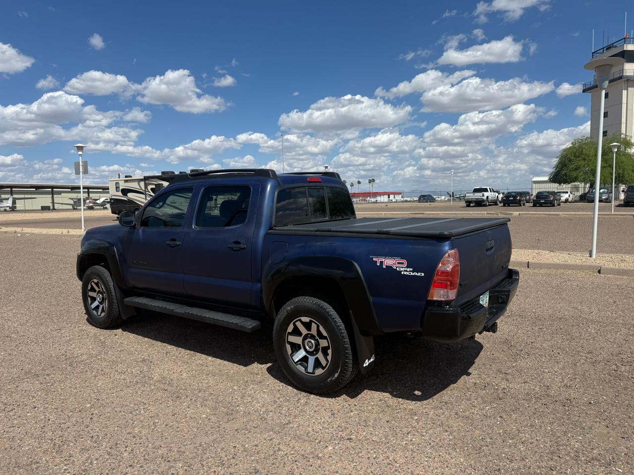 Toyota Tacoma 2WD Dbl V6 AT PreRunner (Natl) 2008