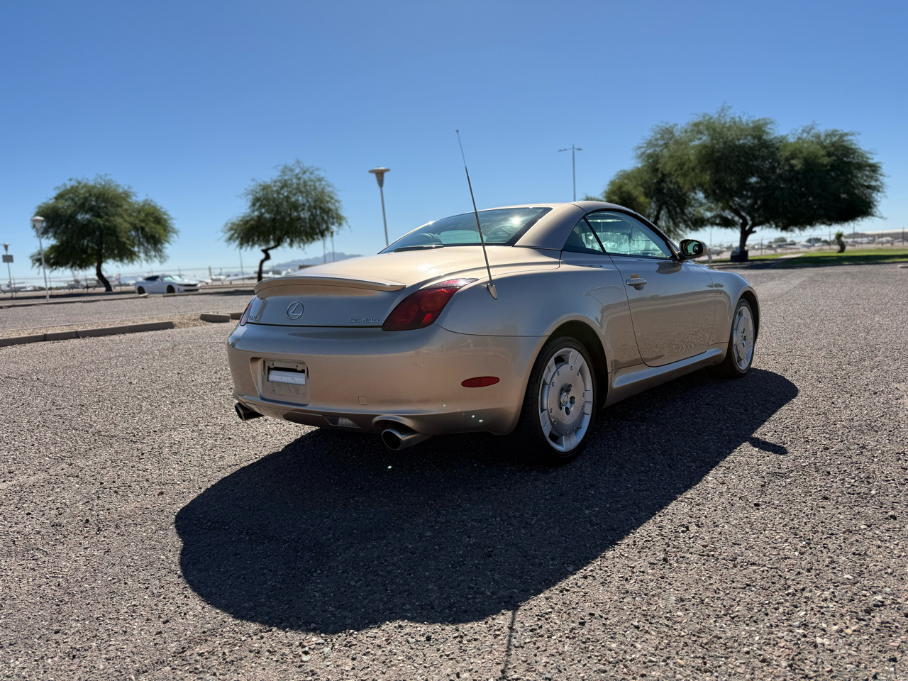 Lexus SC 430 2dr Convertible 2002 Lexus SC 430 2dr Convertible 2002