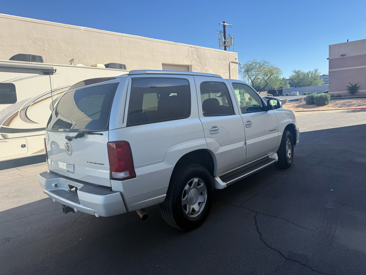Cadillac Escalade 4dr AWD 2003 Cadillac Escalade 4dr AWD 2003