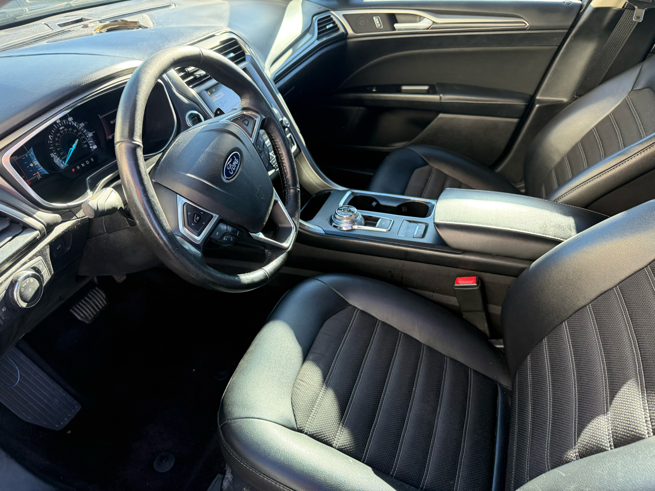 Ford Fusion SE FWD 2017 Ford Fusion SE FWD 2017