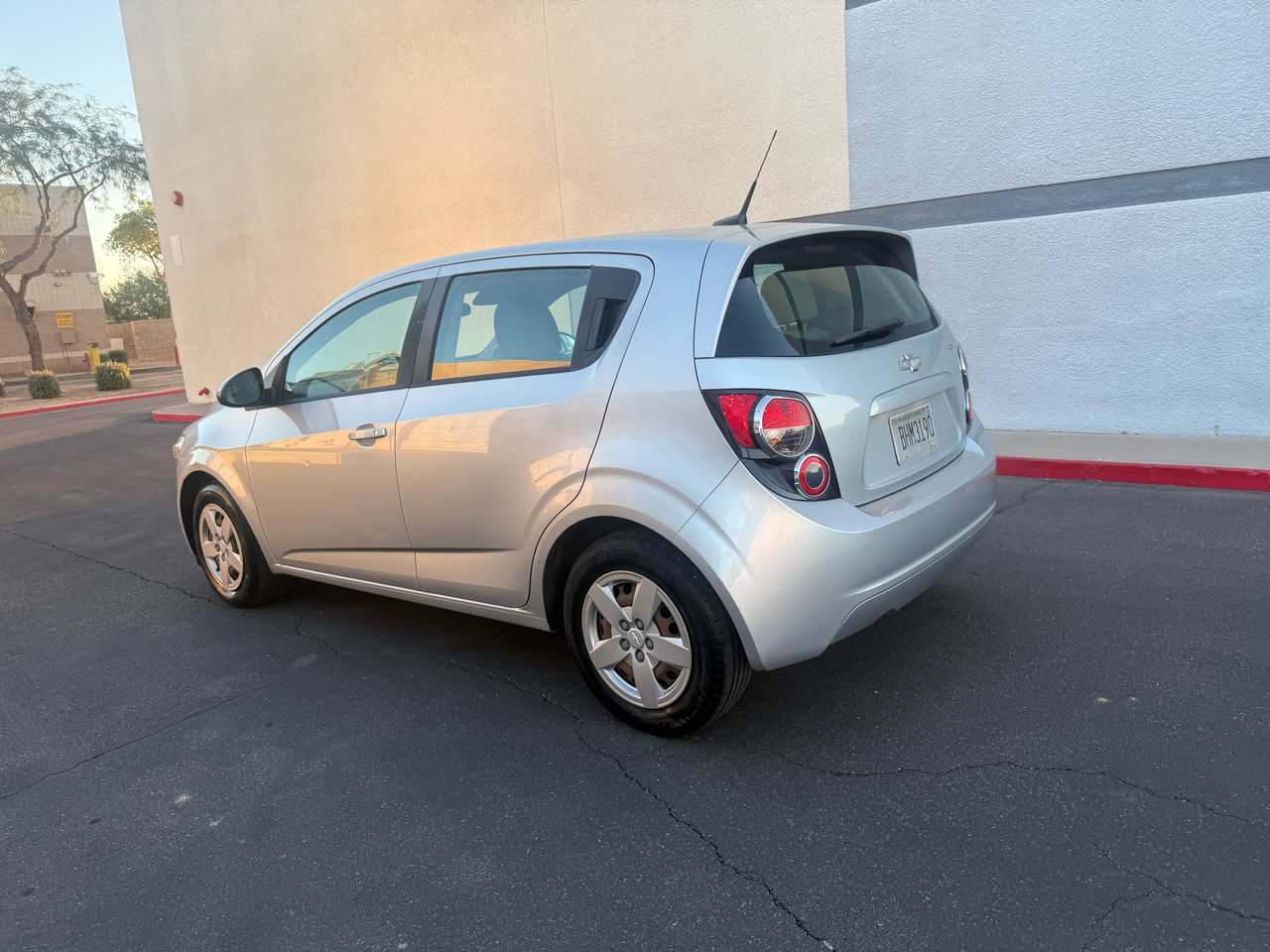 Chevrolet Sonic 5dr HB Auto LS 2013 Chevrolet Sonic 5dr HB Auto LS 2013