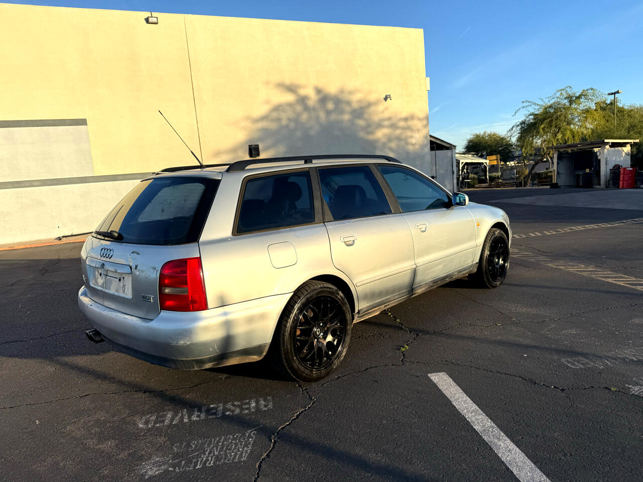 Audi A4 5dr Wgn 1.8L Avant Man Quattro AWD 1999