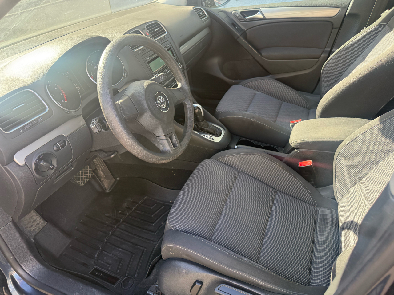 Volkswagen Golf 4dr HB Auto PZEV 2014