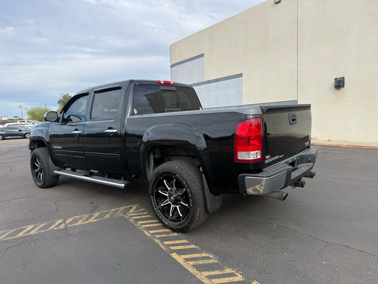 GMC Sierra 1500 4WD Crew Cab 143.5" SLE 2013