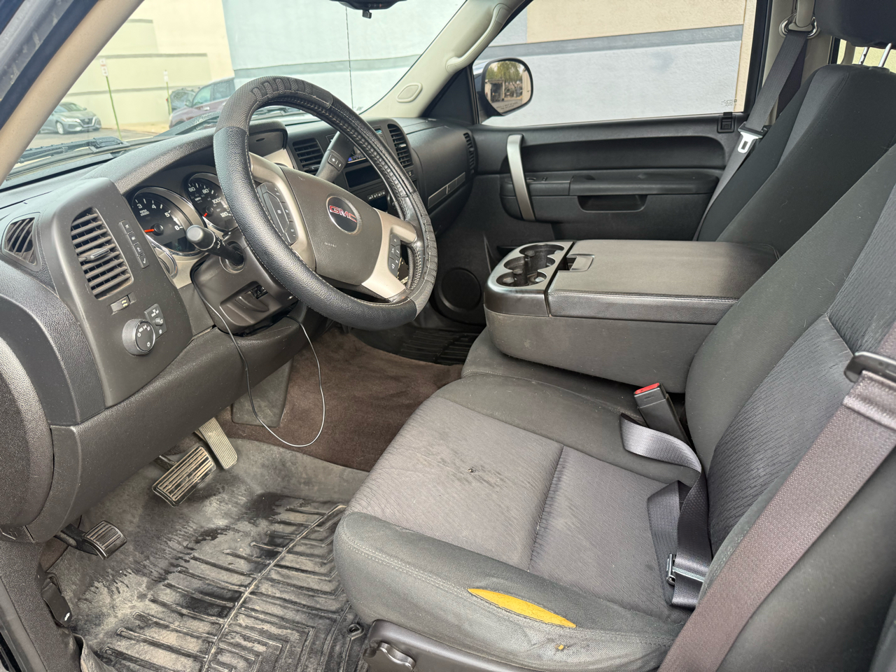 GMC Sierra 1500 4WD Crew Cab 143.5" SLE 2013