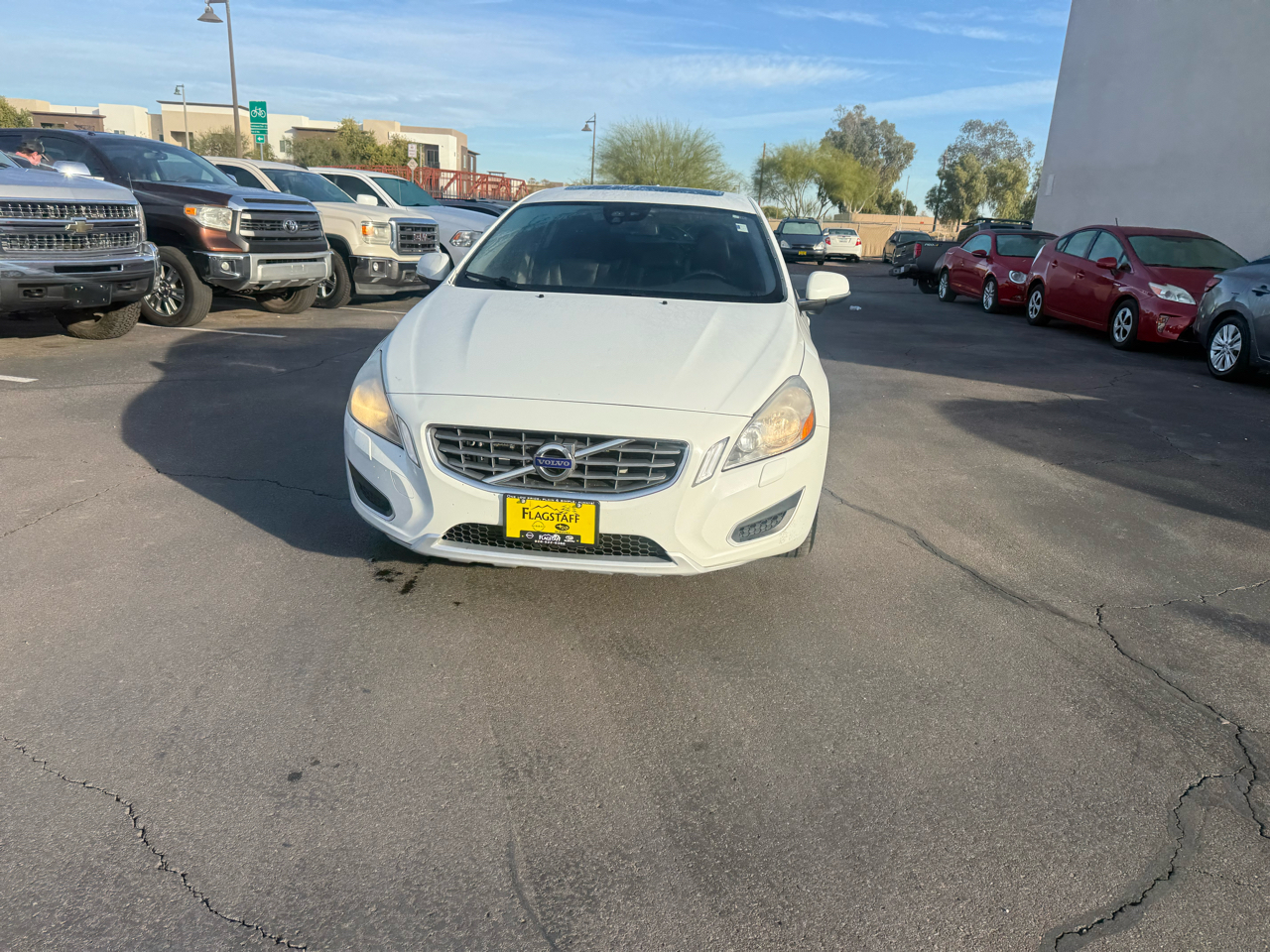 Volvo S60 FWD 4dr Sdn T5 2012