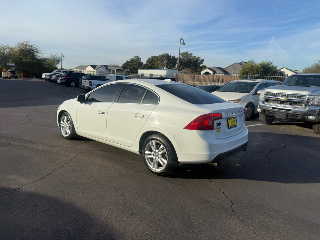 Volvo S60 FWD 4dr Sdn T5 2012