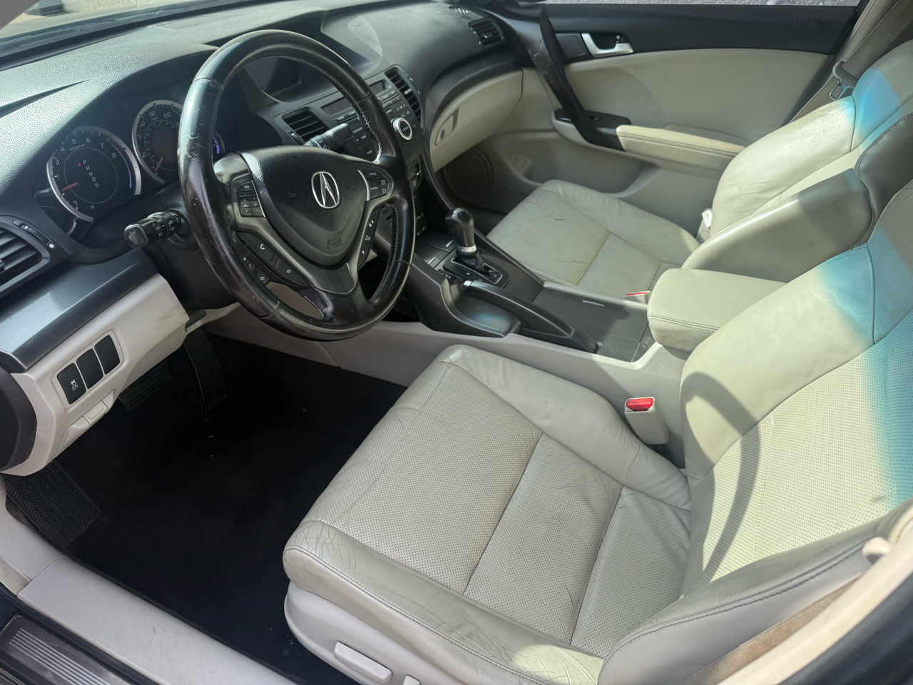 Acura TSX 4dr Sdn I4 Auto 2011