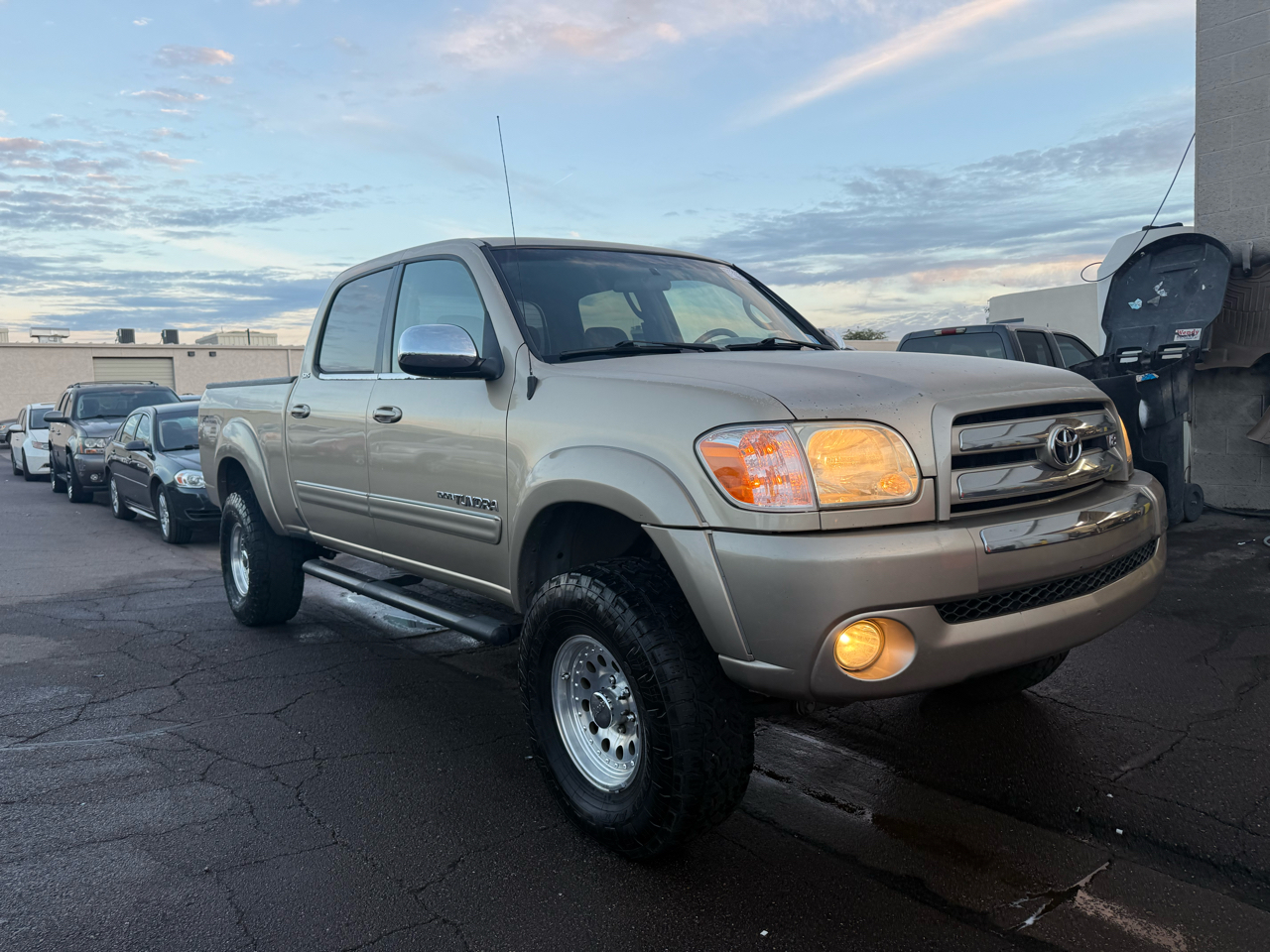 Toyota Tundra DoubleCab V8 SR5 (Natl) 2005
