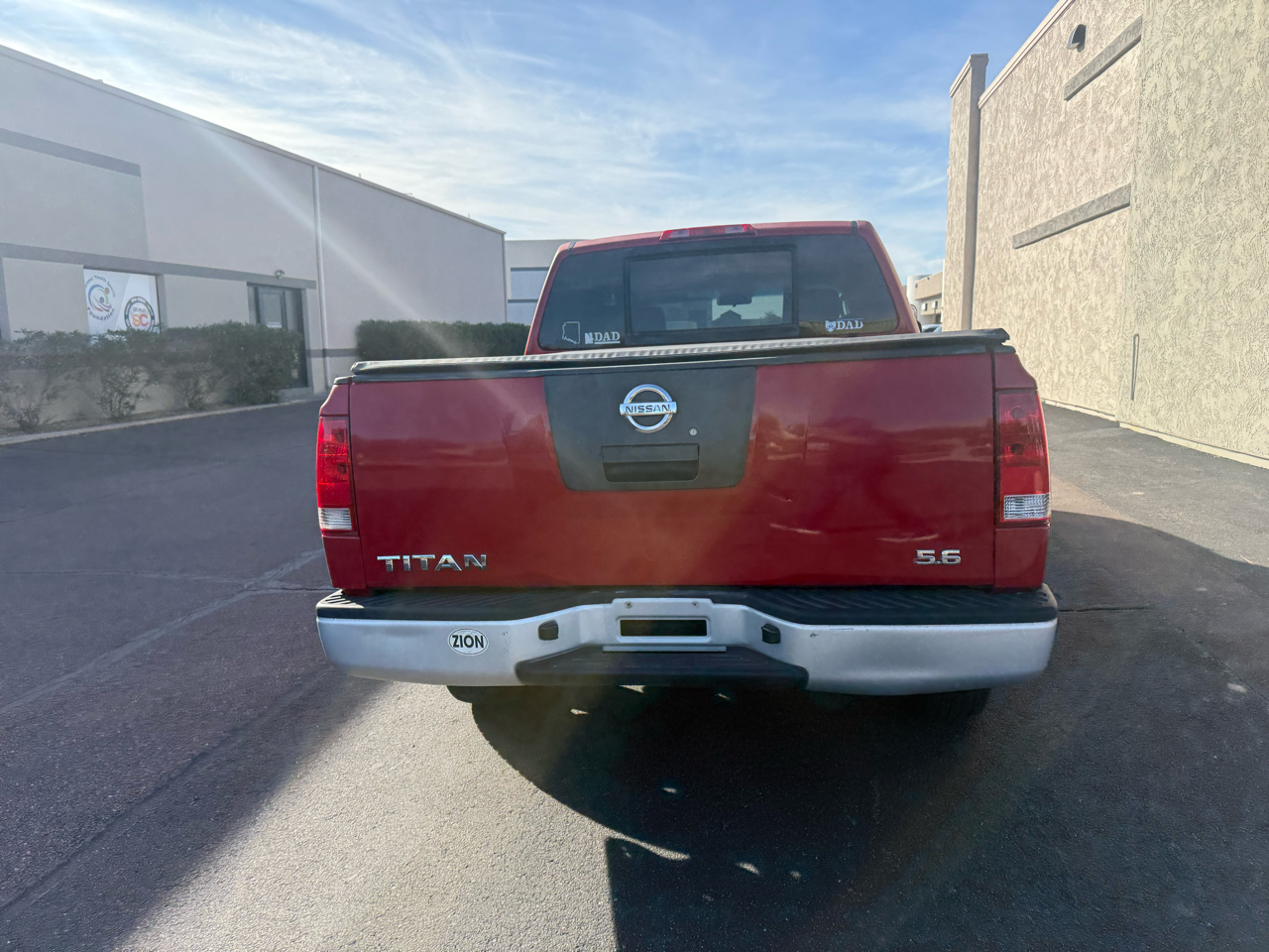 Nissan Titan XE Crew Cab 2WD 2005