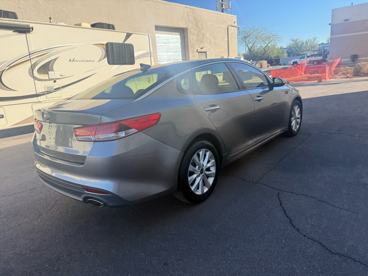 Kia Optima 4dr Sdn LX 2016