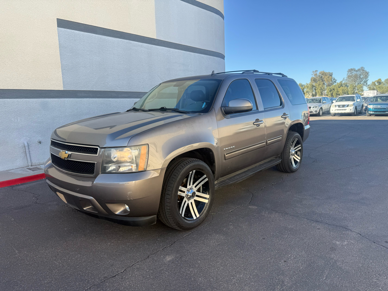Chevrolet Tahoe 2WD 4dr 1500 LT 2013