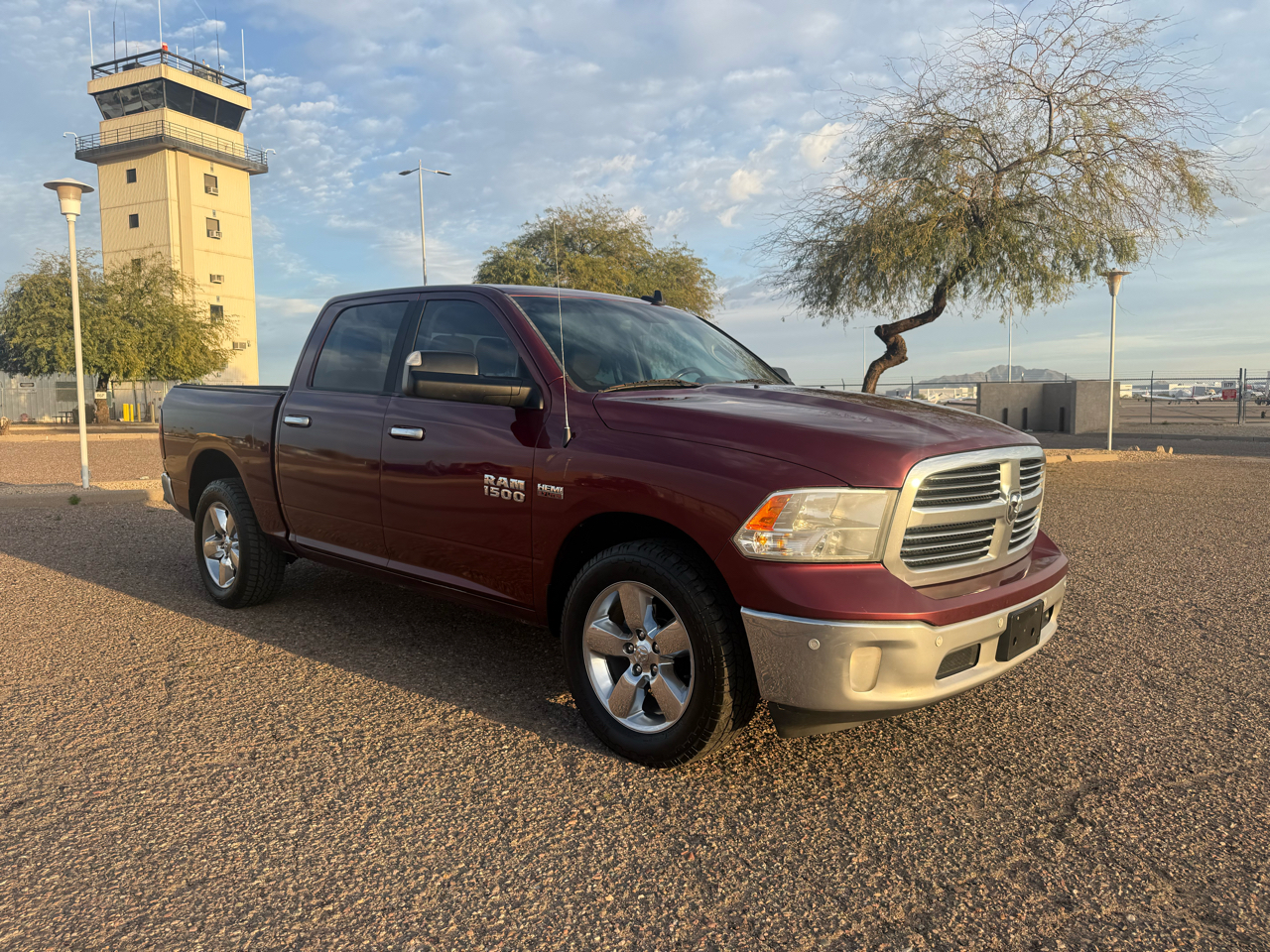 RAM 1500 Big Horn 4x4 Crew Cab 5'7" Box 2018