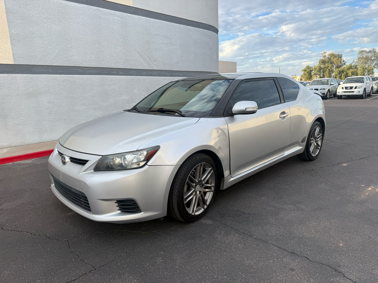 Scion tC 2dr HB Man (Natl) 2012