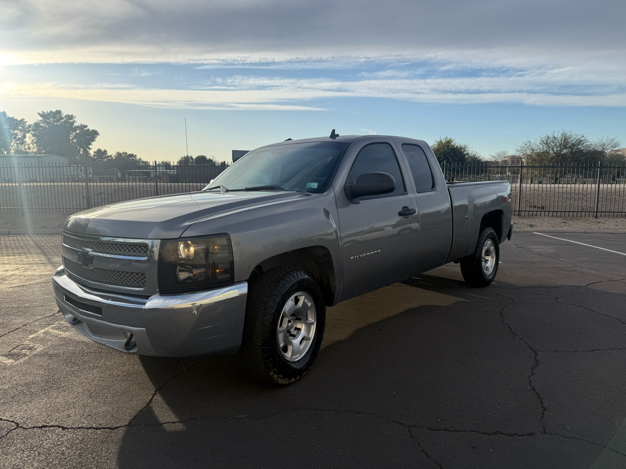 2013 Chevrolet Silverado 1500 4WD Ext Cab 143.5" LT