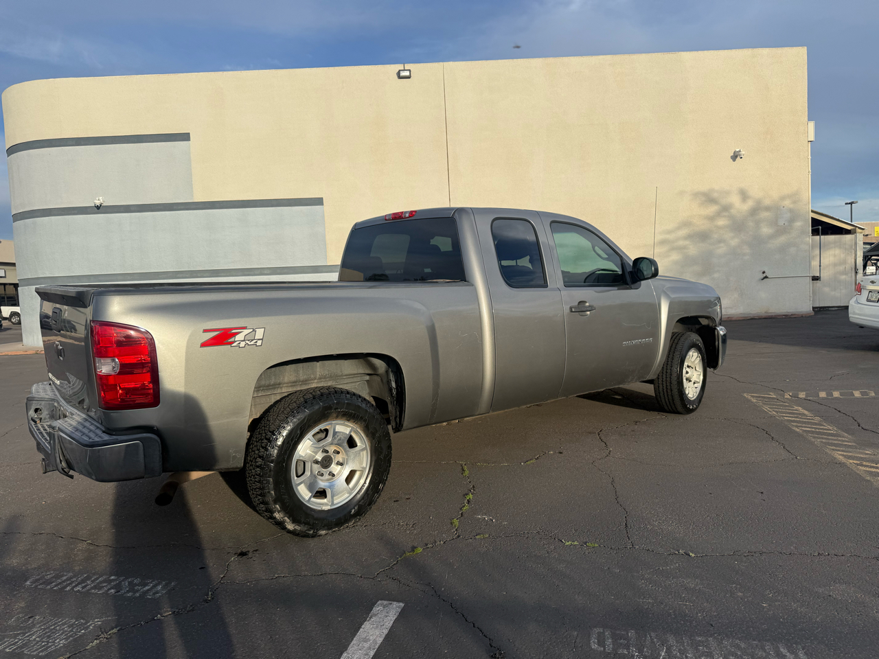 Chevrolet Silverado 1500 4WD Ext Cab 143.5" LT 2013