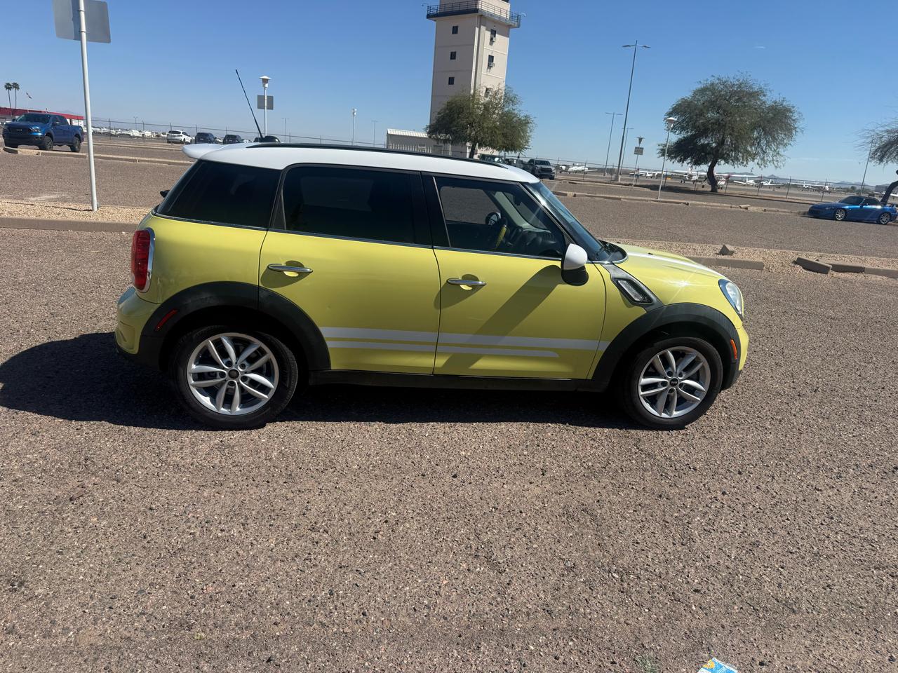 MINI Cooper Countryman FWD 4dr S 2012